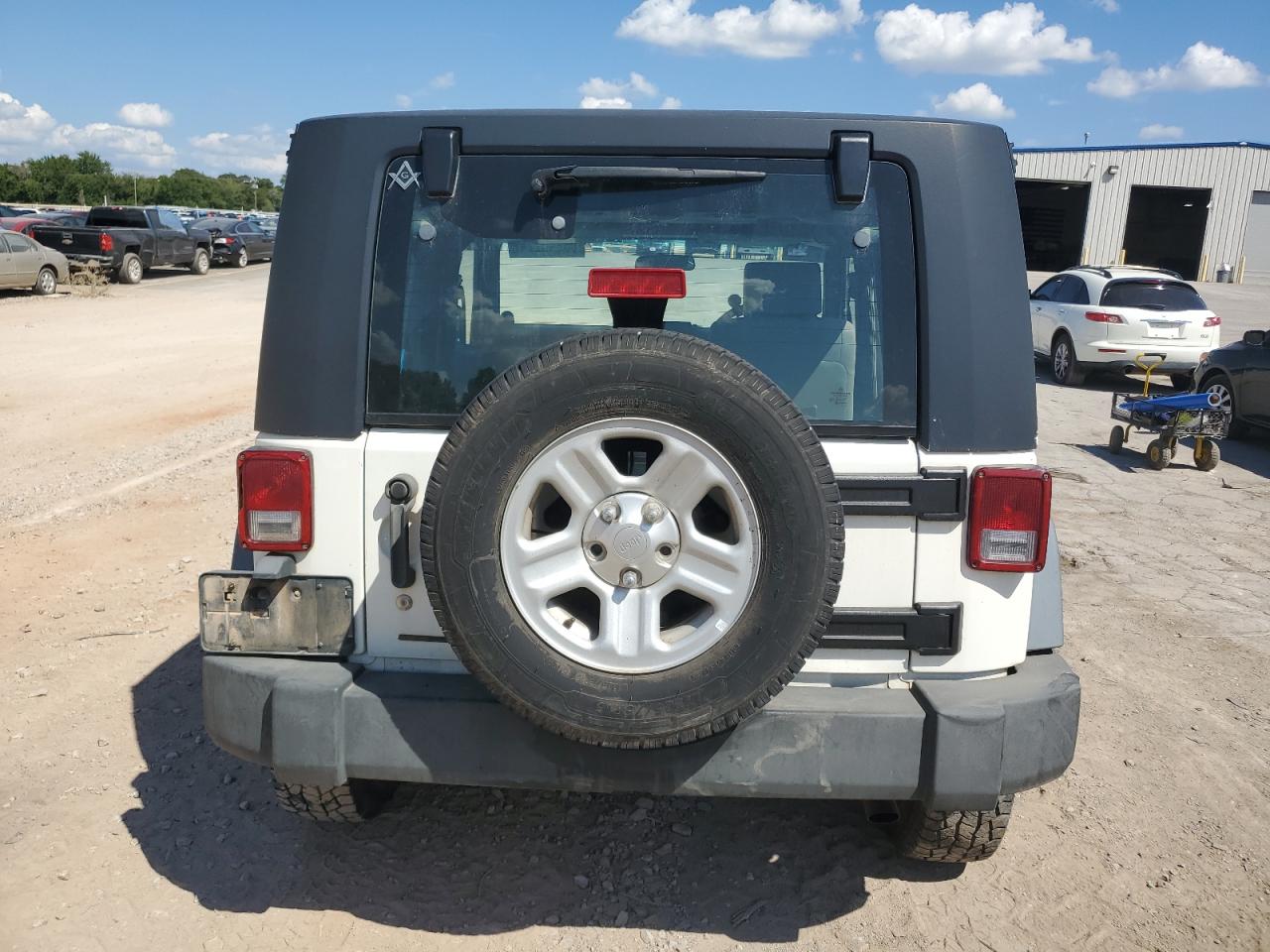 2008 Jeep Wrangler X VIN: 1J4FZ24138L570173 Lot: 69245774