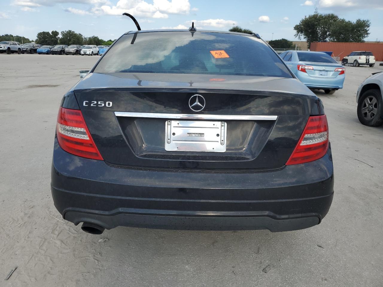 2012 Mercedes-Benz C 250 VIN: WDDGF4HB2CA651225 Lot: 72316144