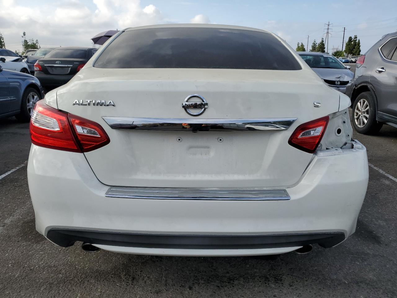 2017 Nissan Altima 2.5 VIN: 1N4AL3AP6HN316080 Lot: 71622824