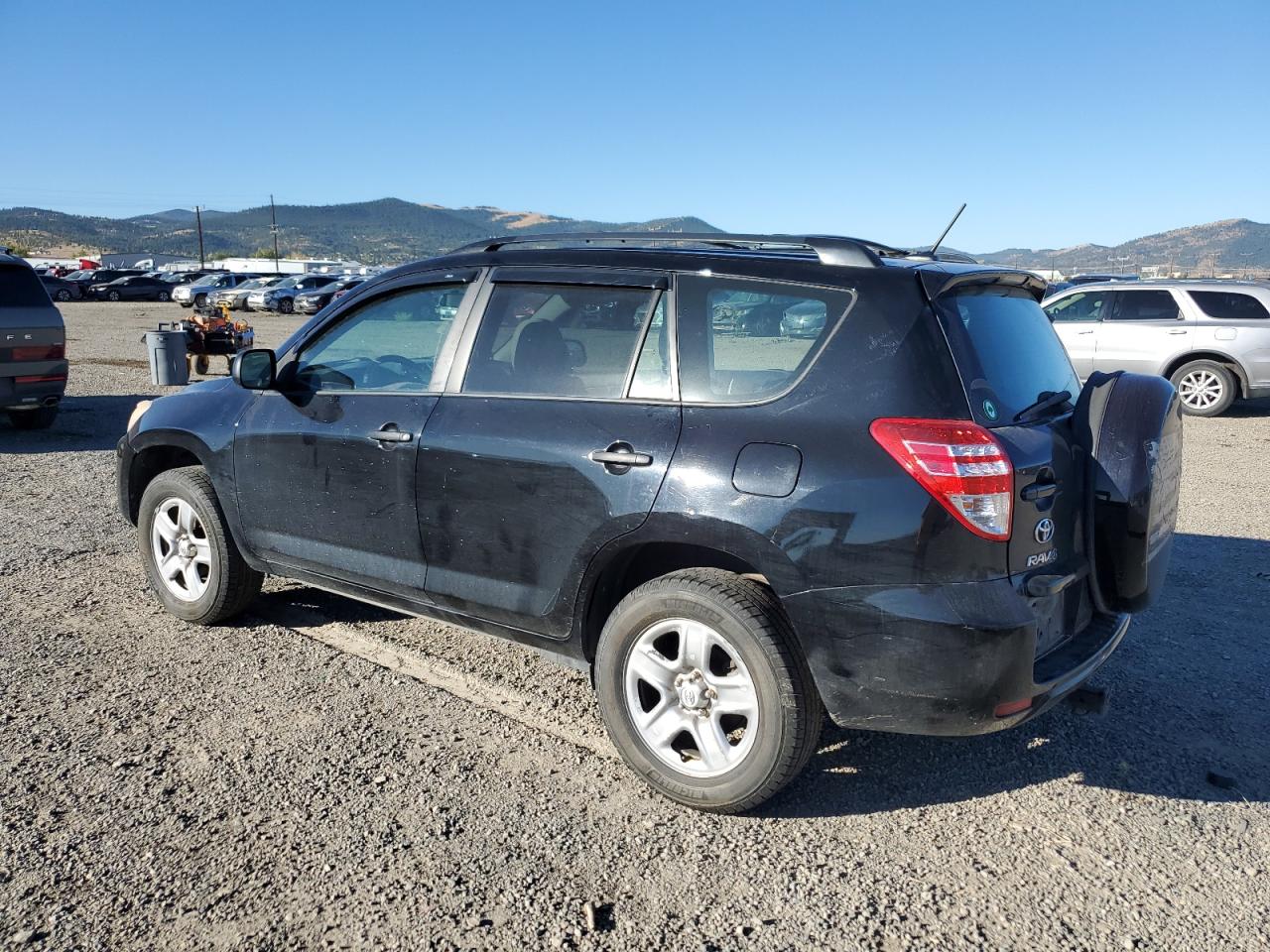 2011 Toyota RAV 4 - Image 2