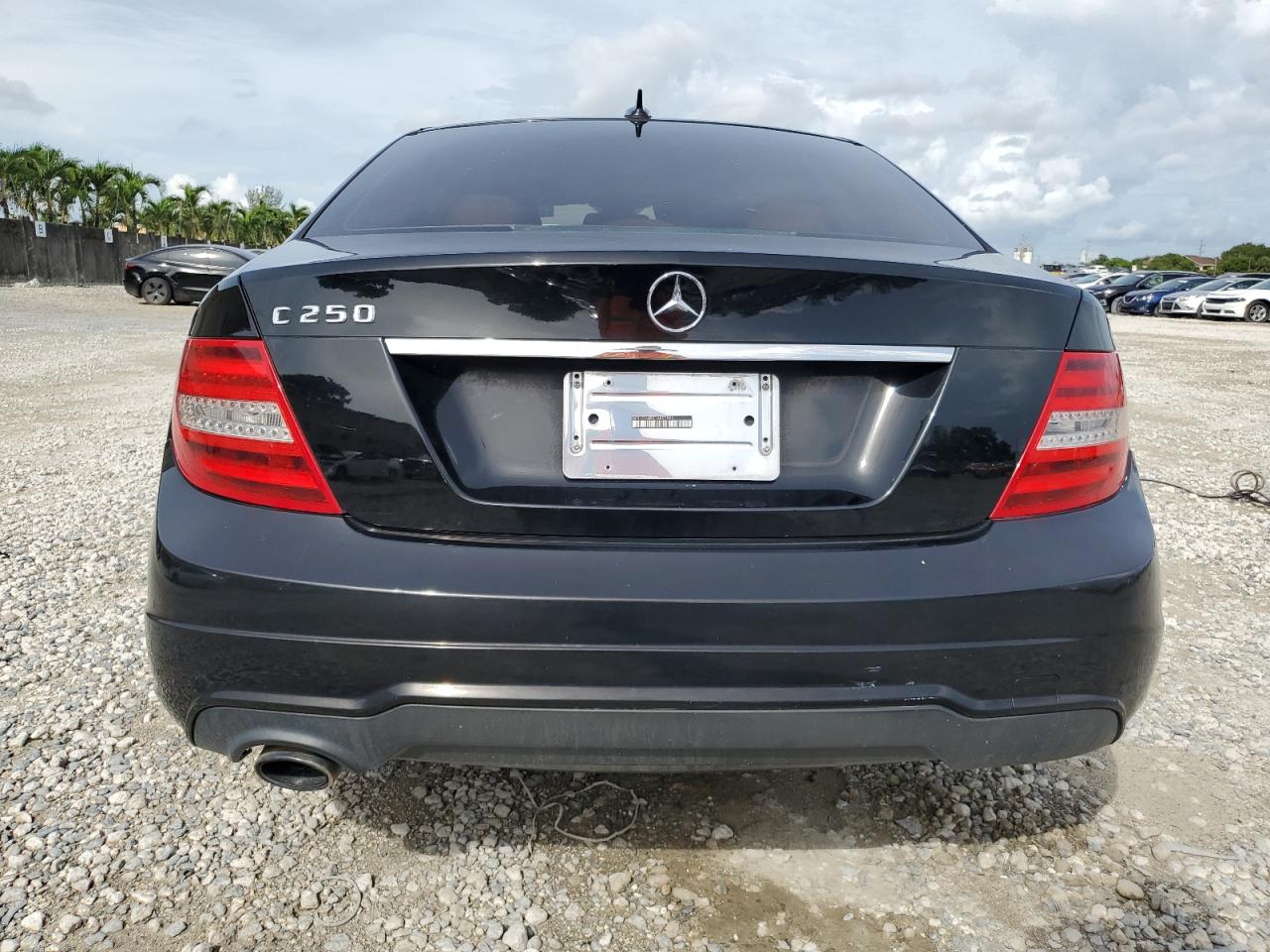 WDDGF4HB5DA857995 2013 Mercedes-Benz C 250