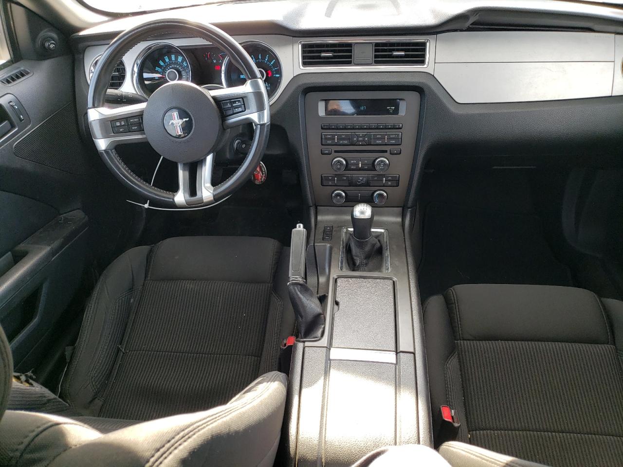 2013 Ford Mustang VIN: 1ZVBP8AM5D5240137 Lot: 70581394