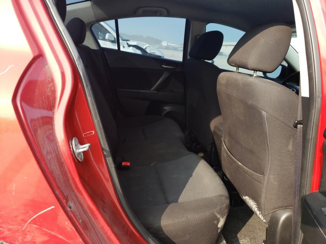 2011 Mazda 3 I VIN: JM1BL1VGXB1481853 Lot: 70430204