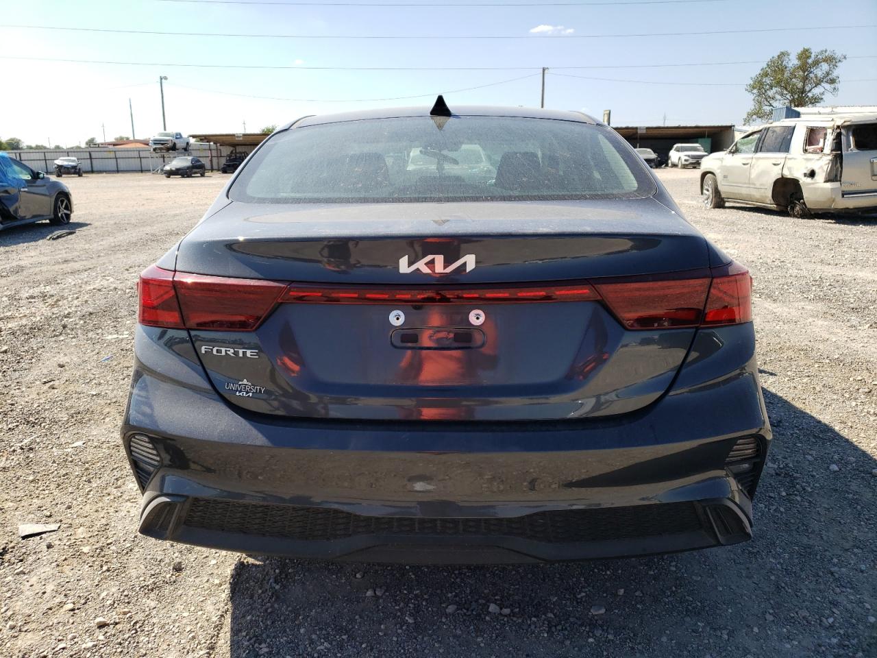 3KPF24AD8PE517710 2023 Kia Forte Lx