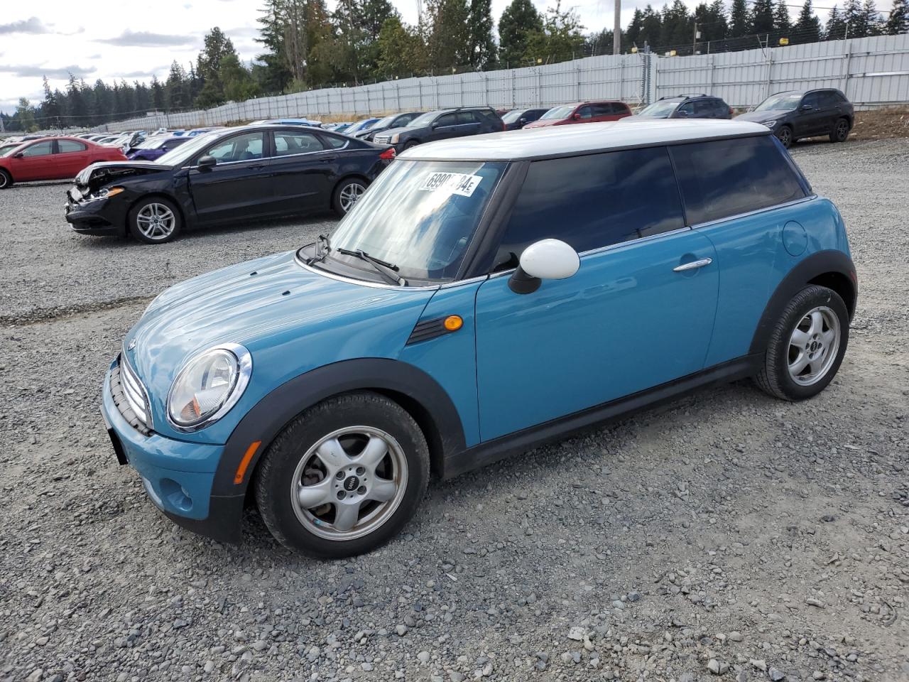 2010 MINI Cooper - Image 1
