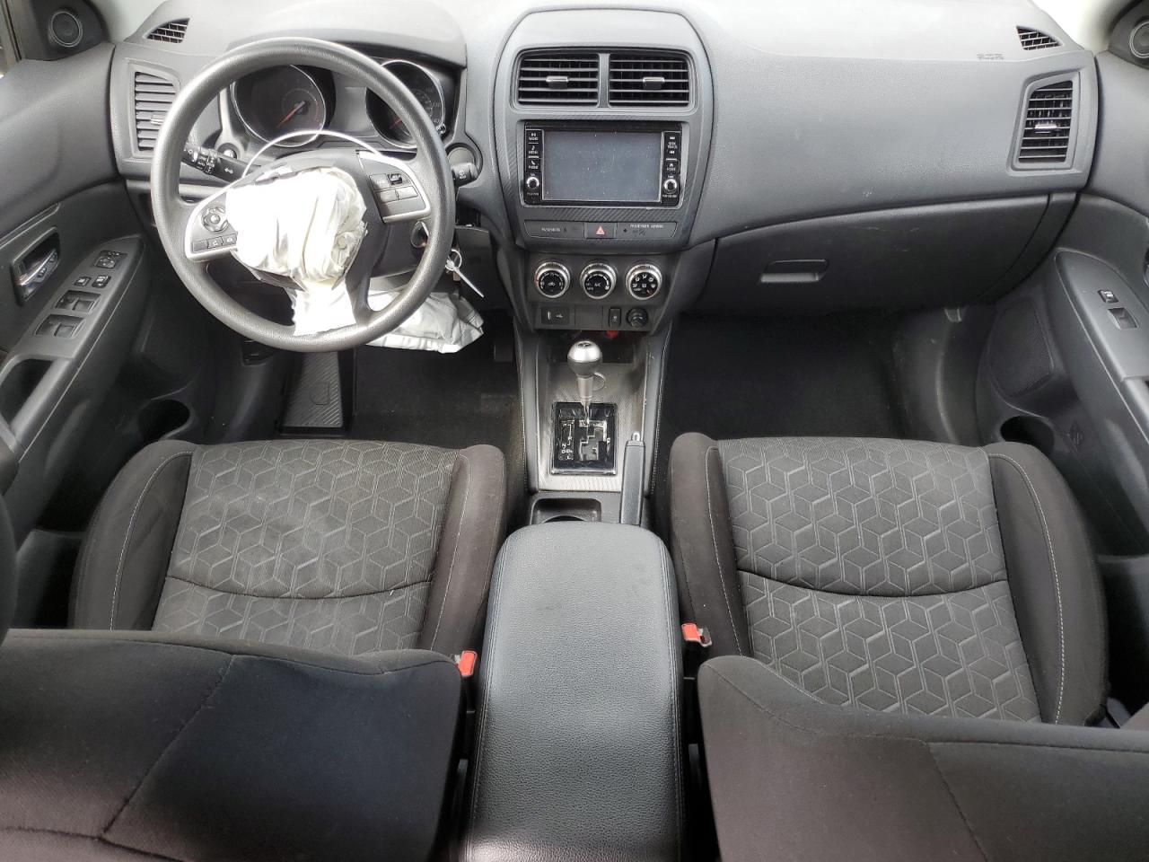 JA4APUAU8MU005206 2021 Mitsubishi Outlander Sport Es