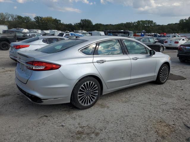 Седаны FORD FUSION 2017 Серебристый