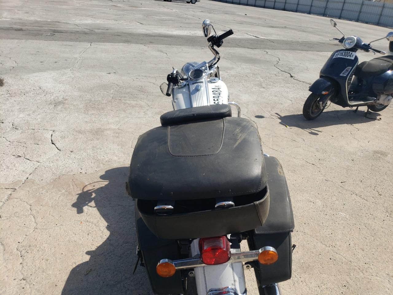 2013 Harley-Davidson Flhrc Road King Classic VIN: 1HD1FRM32DB634043 Lot: 68659484