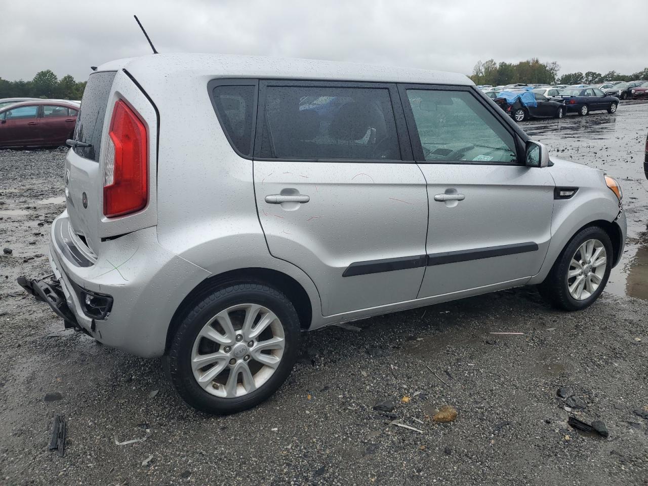 KNDJT2A52D7759800 2013 Kia Soul