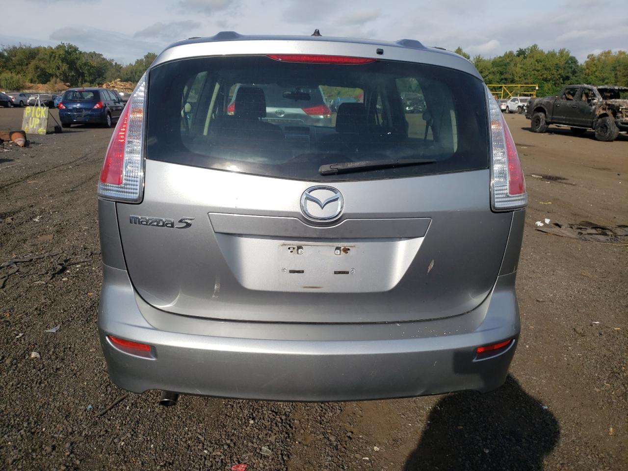 JM1CR2WL0A0386808 2010 Mazda 5