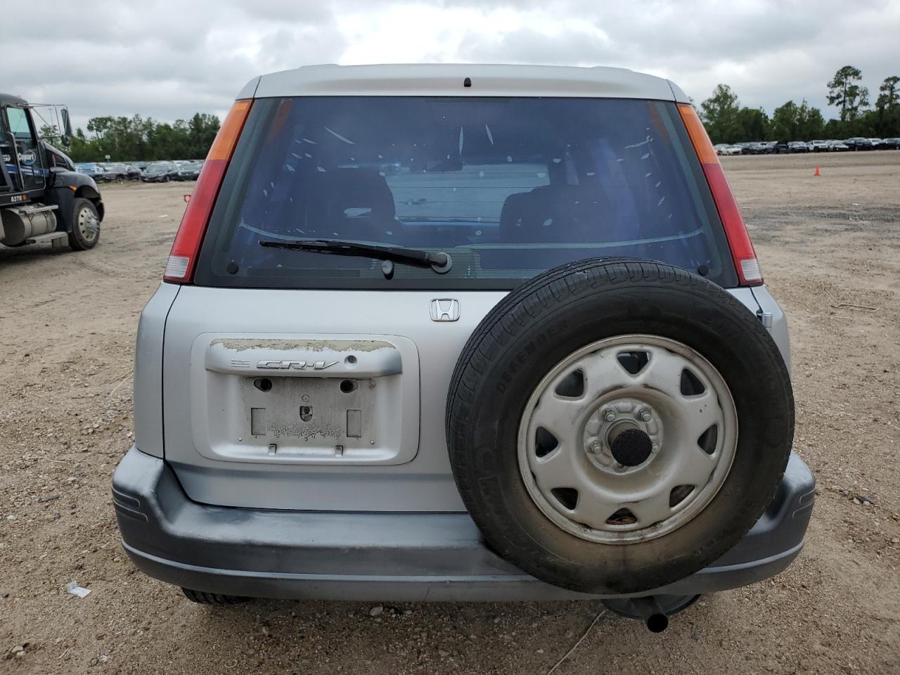 JHLRD2849XC018586 1999 Honda Cr-V Lx