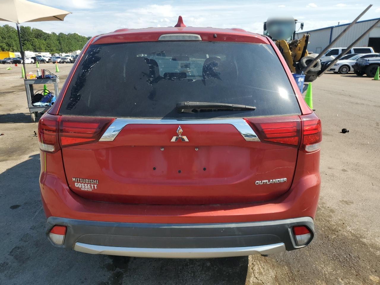 JA4AD2A39JZ003287 2018 Mitsubishi Outlander Es