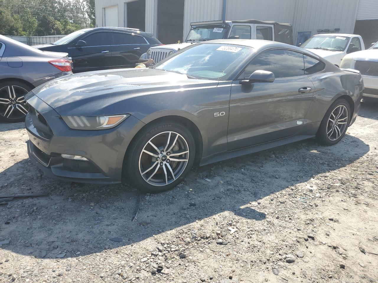 1FA6P8CF4F5423587 2015 FORD MUSTANG - Image 1