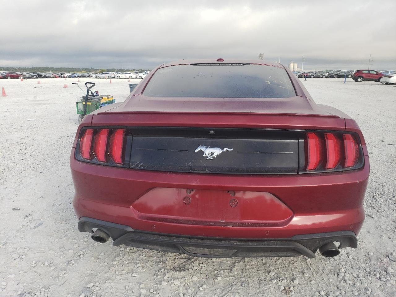 1FA6P8TH8J5122508 2018 Ford Mustang