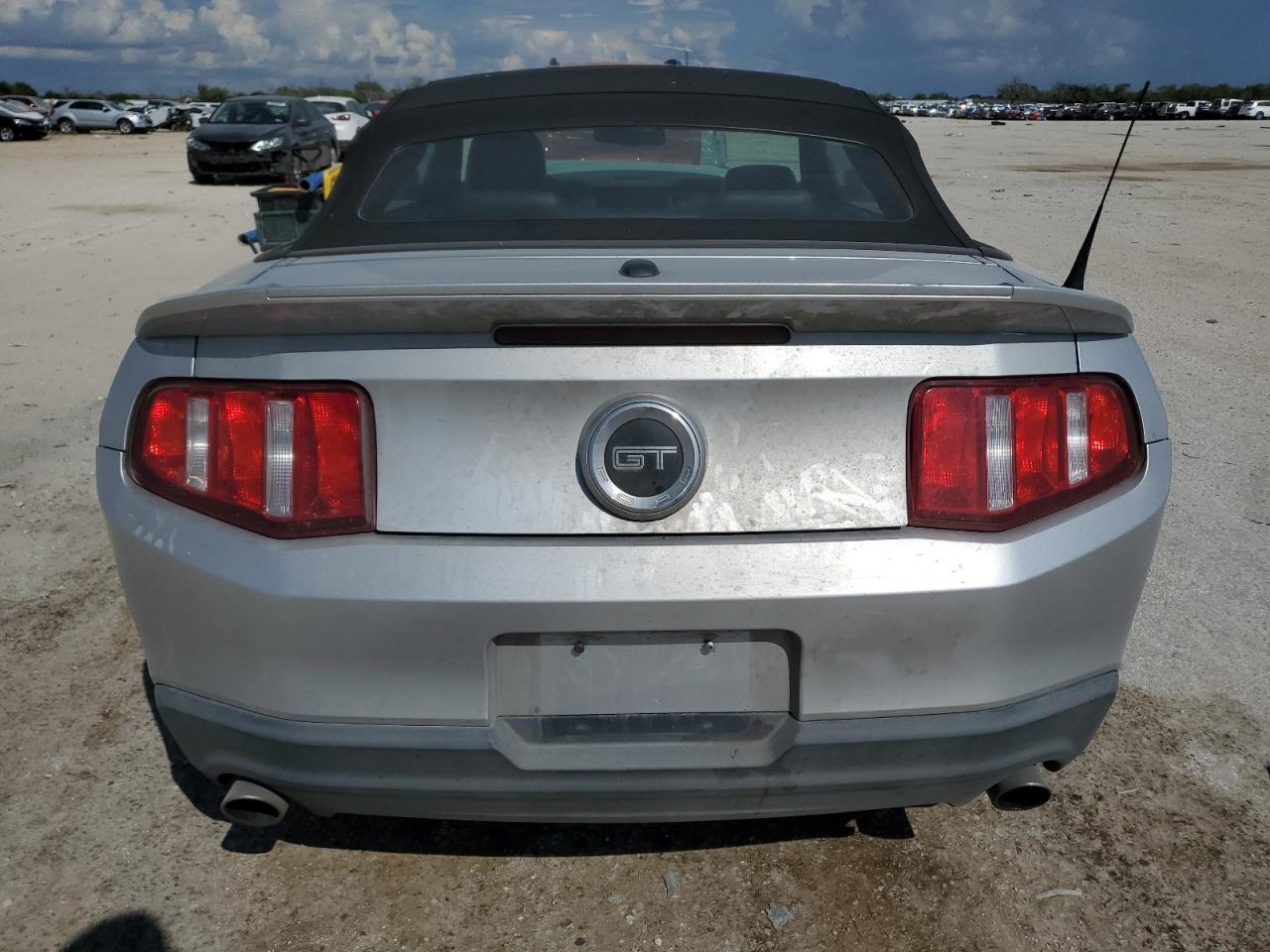 1ZVBP8FH8A5114846 2010 Ford Mustang Gt