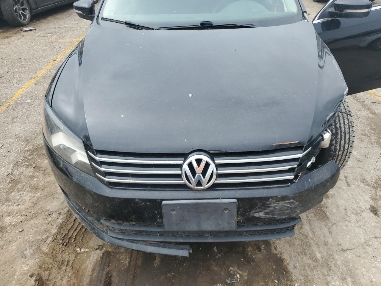 1VWBH7A39DC054160 2013 Volkswagen Passat Se