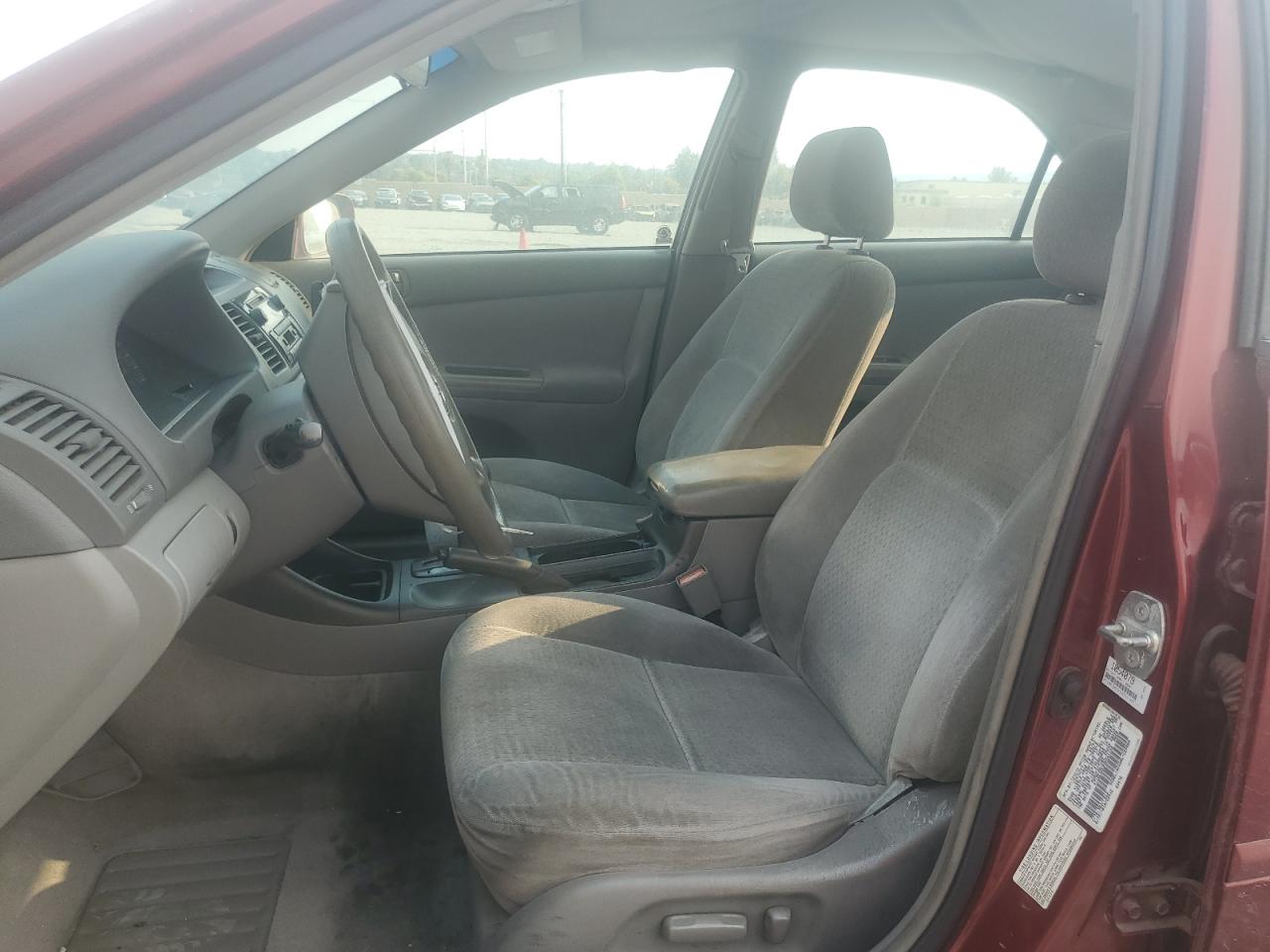 2003 Toyota Camry Le VIN: 4T1BE32K03U221102 Lot: 71104184