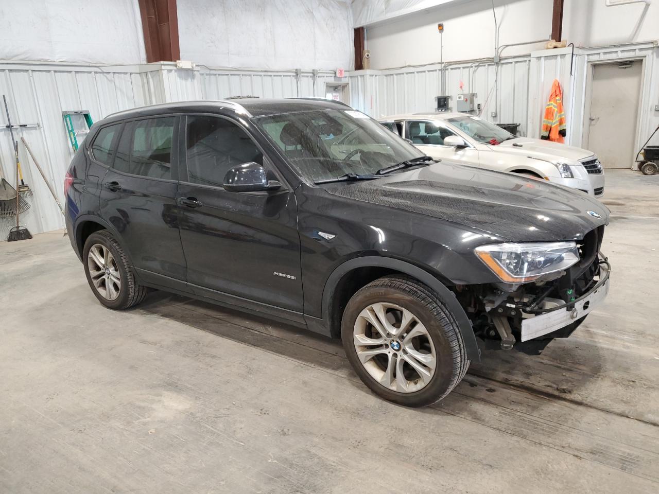 VIN 5UXWX7C34H0U44514 2017 BMW X3 no.4