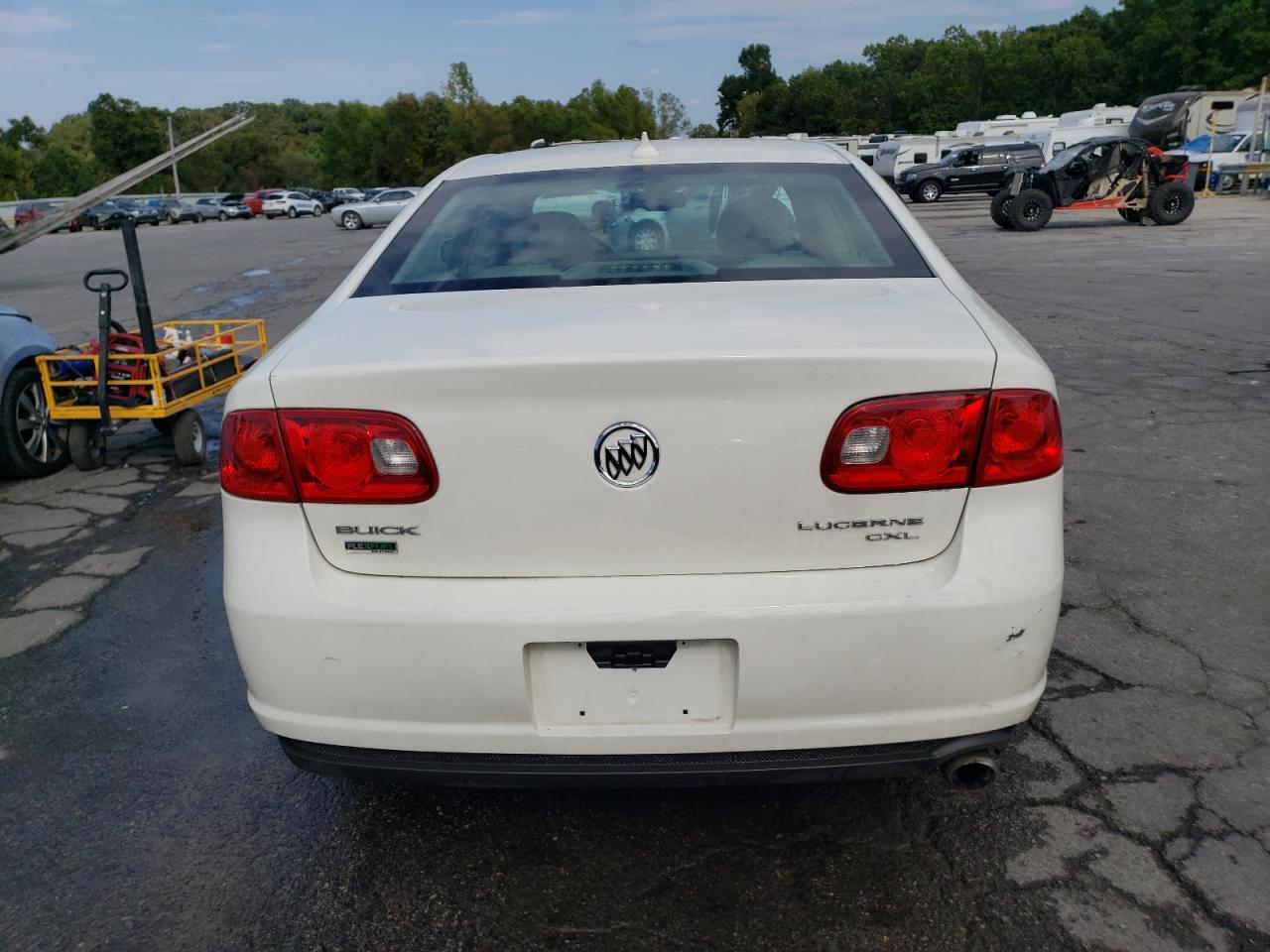 2011 Buick Lucerne Cxl VIN: 1G4HC5EM4BU136139 Lot: 72020454