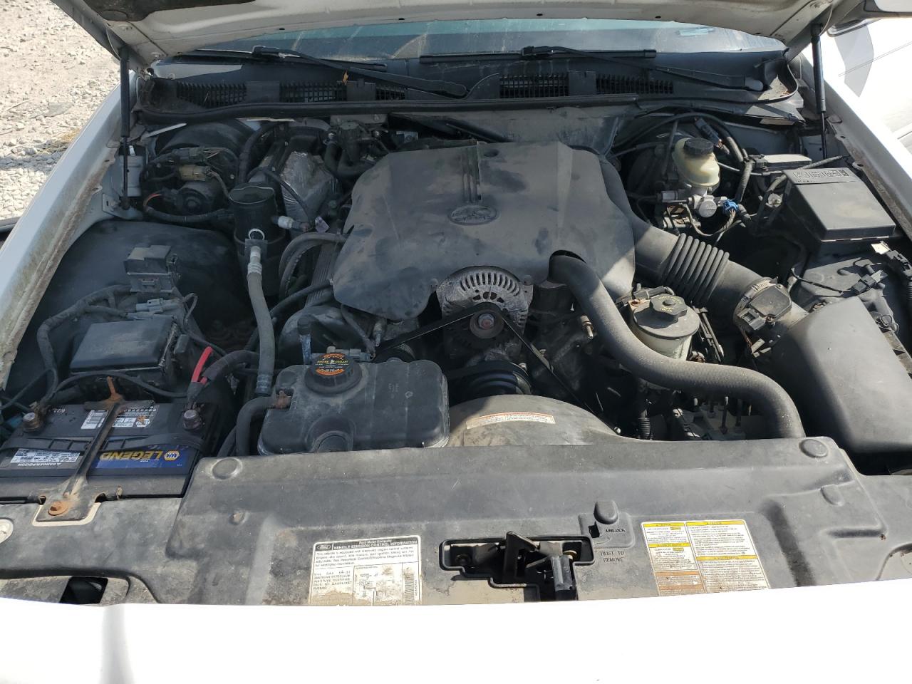2000 Ford Crown Victoria Lx VIN: 2FAFP74W0YX131199 Lot: 72509934