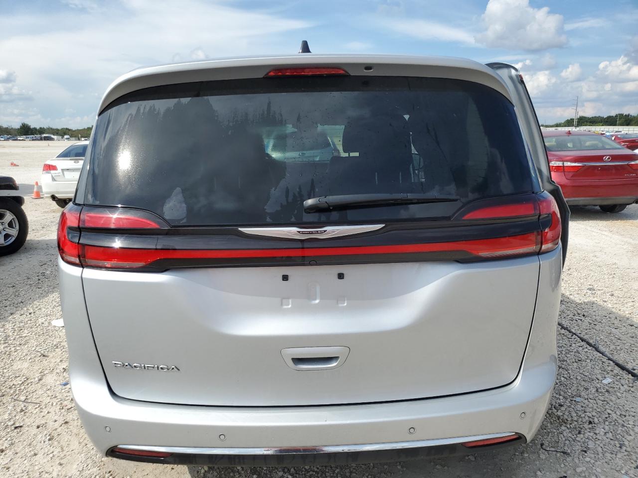 2023 Chrysler Pacifica Touring L VIN: 2C4RC1BG0PR623780 Lot: 71296864