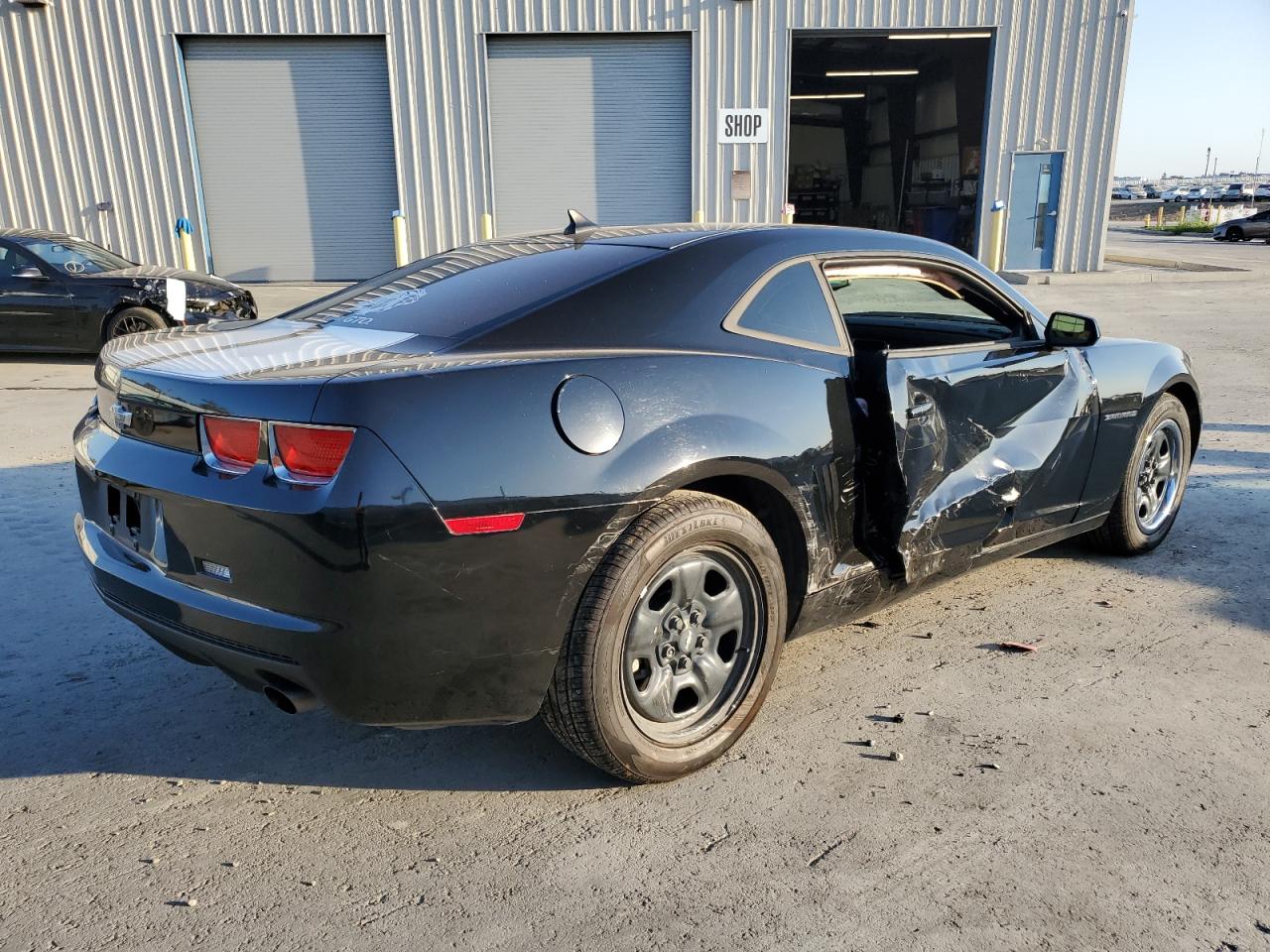 2011 Chevrolet Camaro - Image 3