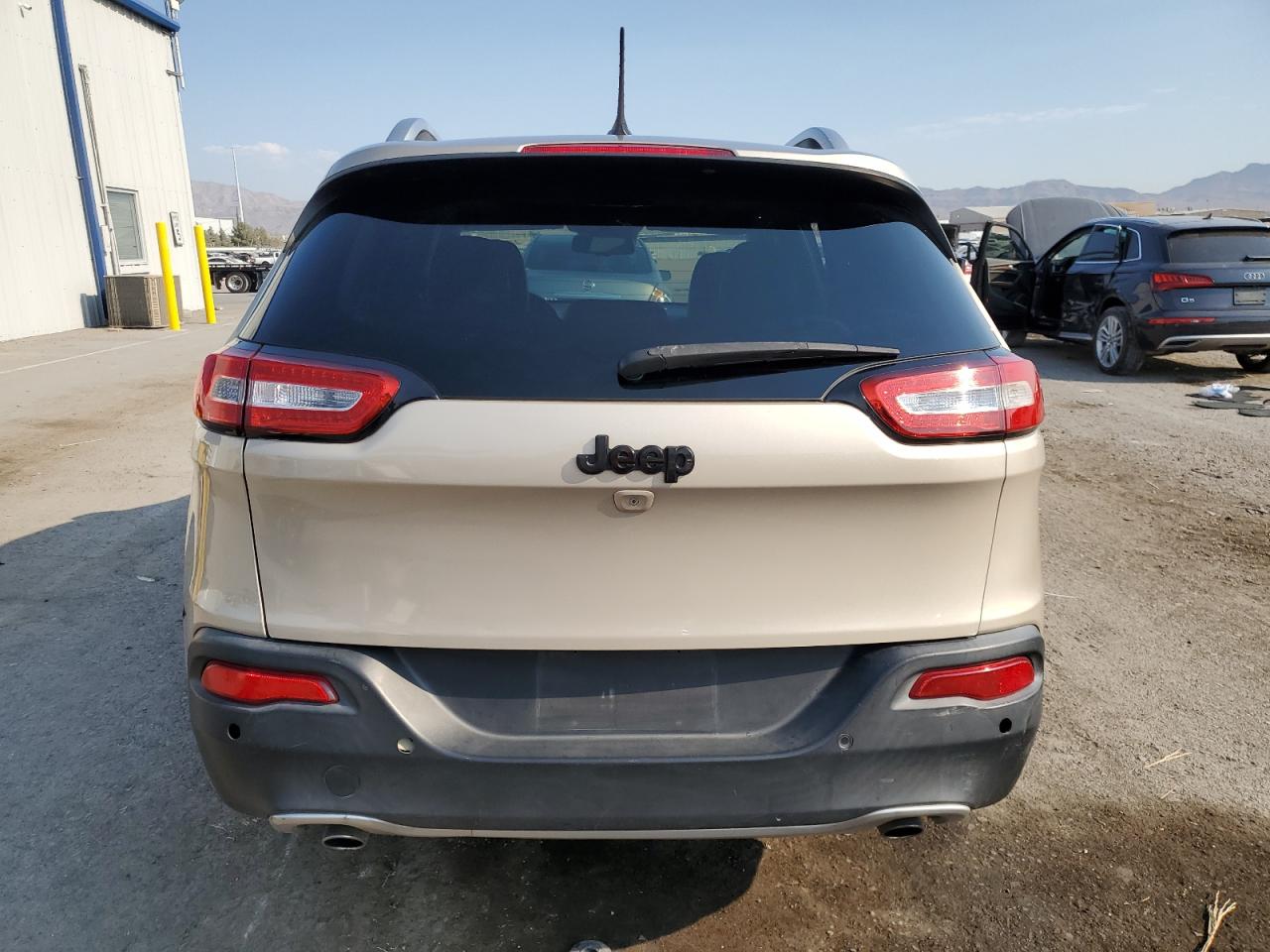 2014 Jeep Cherokee Limited VIN: 1C4PJLDS4EW233831 Lot: 71108664