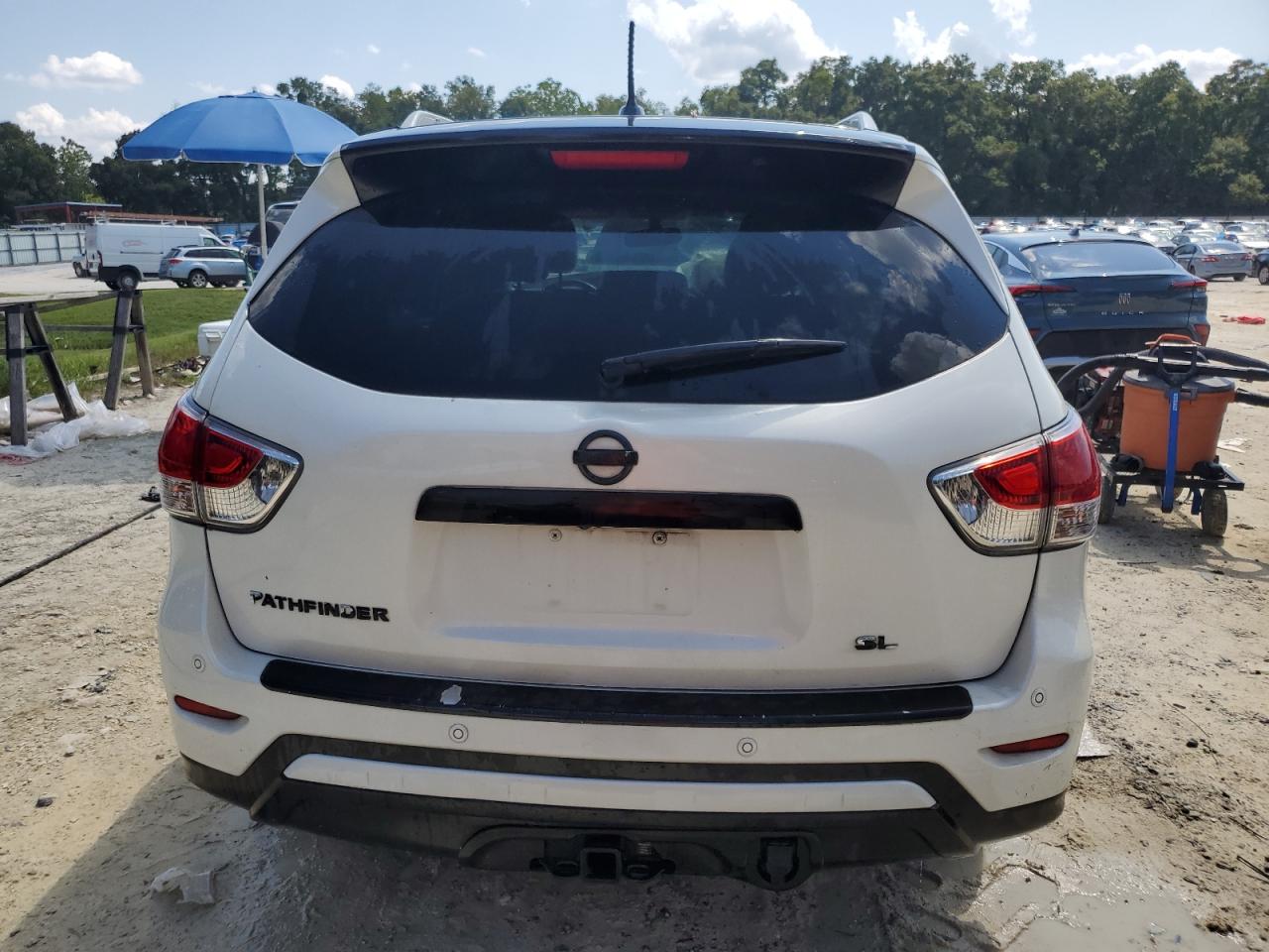 2016 Nissan Pathfinder S VIN: 5N1AR2MN8GC667169 Lot: 72516374