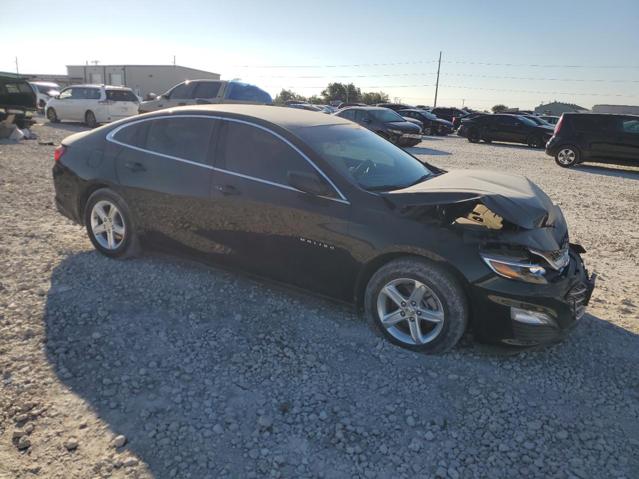 2022 Chevrolet Malibu - Image 4