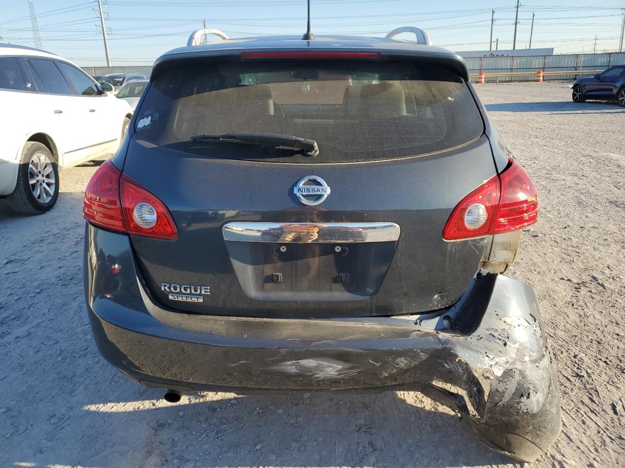 2015 Nissan Rogue - Image 6