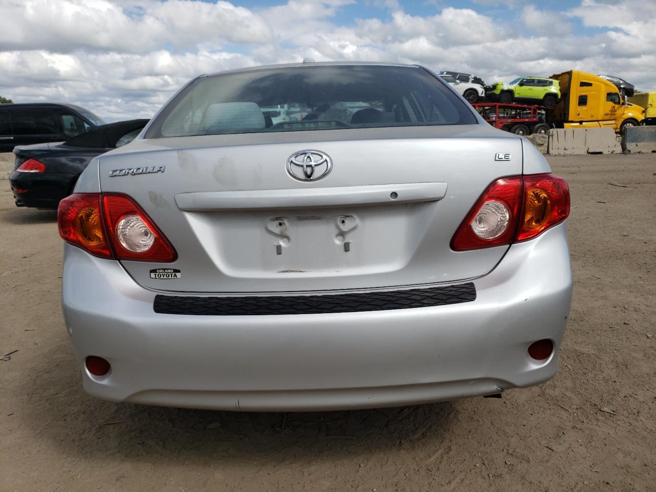 2010 Toyota Corolla Base VIN: 1NXBU4EE6AZ273605 Lot: 70256404