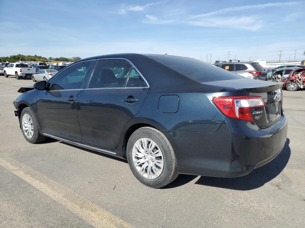 2014 Toyota Camry - Image 2