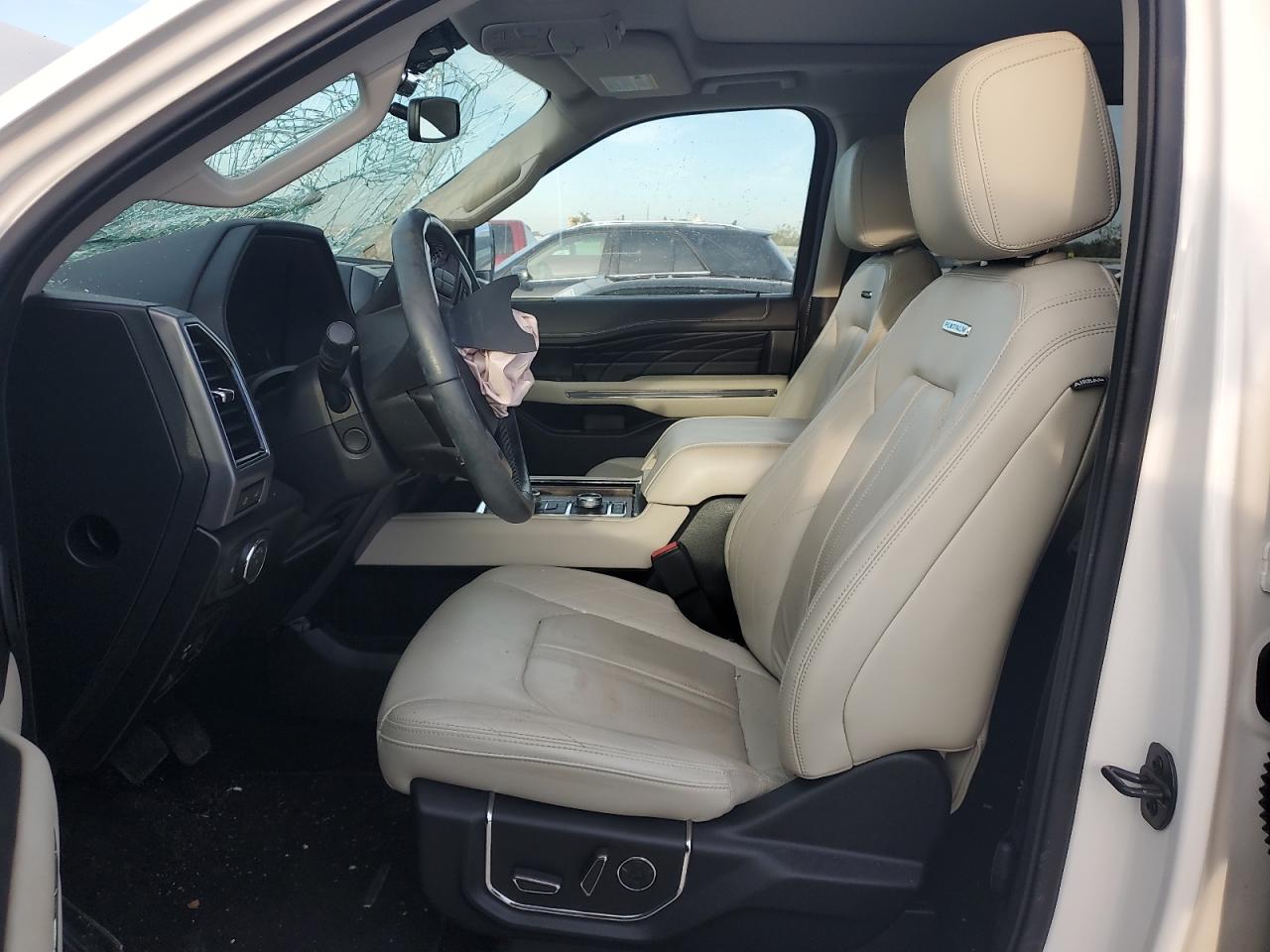 2019 Ford Expedition - Image 7