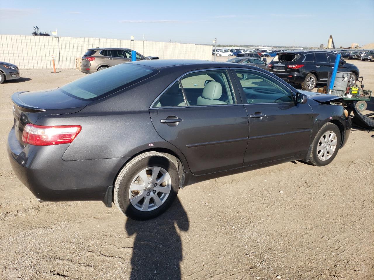 2009 Toyota Camry - Image 3