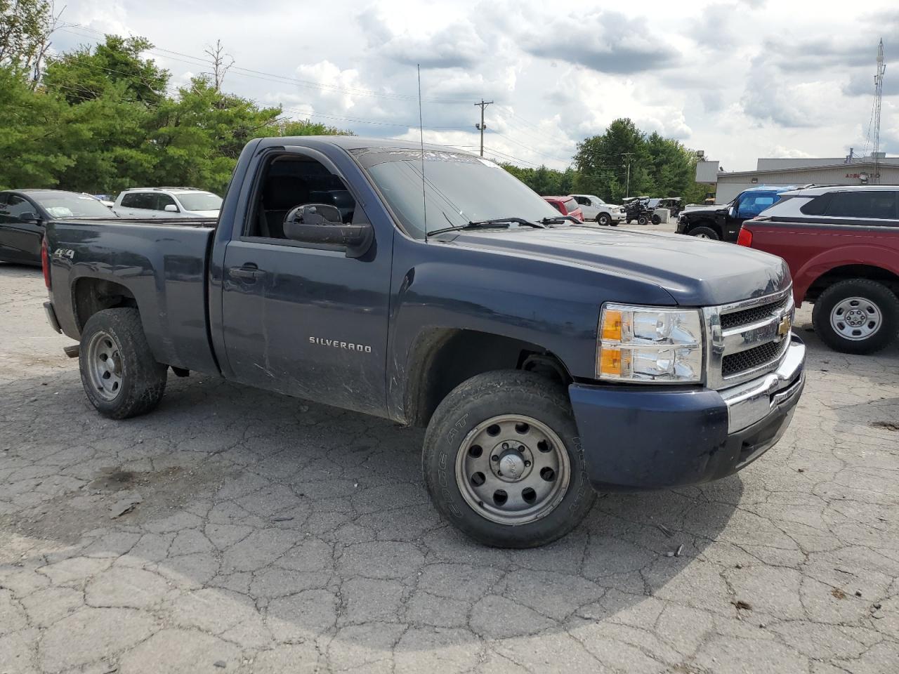 2010 Chevrolet Silverado - Image 4