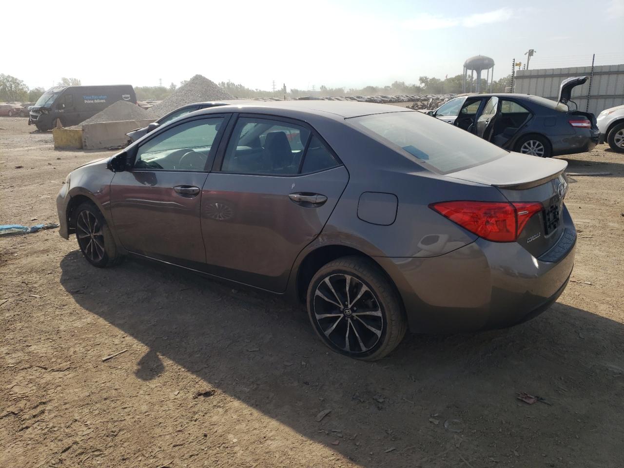 2T1BURHE0HC759508 2017 TOYOTA COROLLA - Image 2