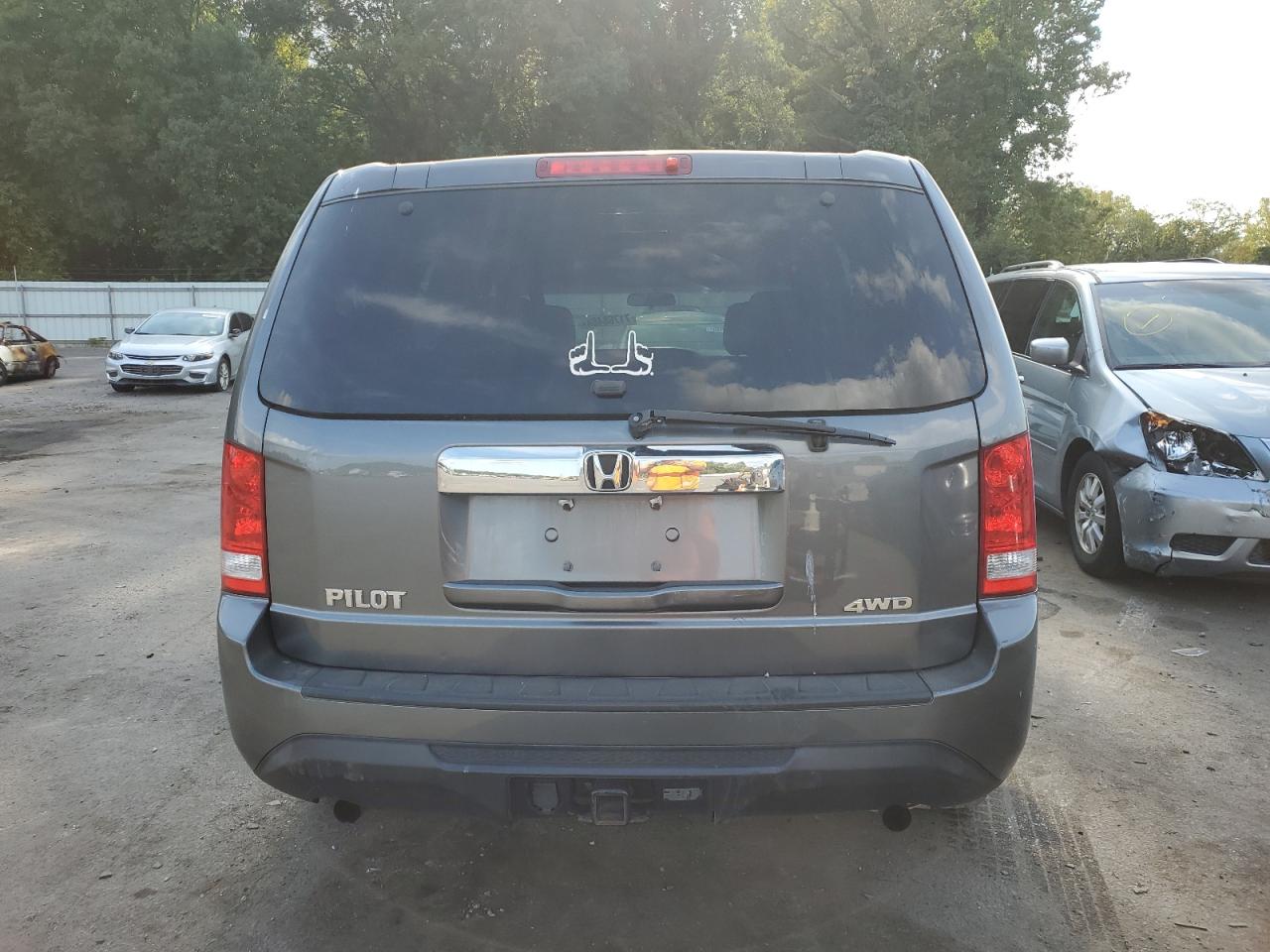 2012 Honda Pilot Lx VIN: 5FNYF4H24CB027108 Lot: 71768484