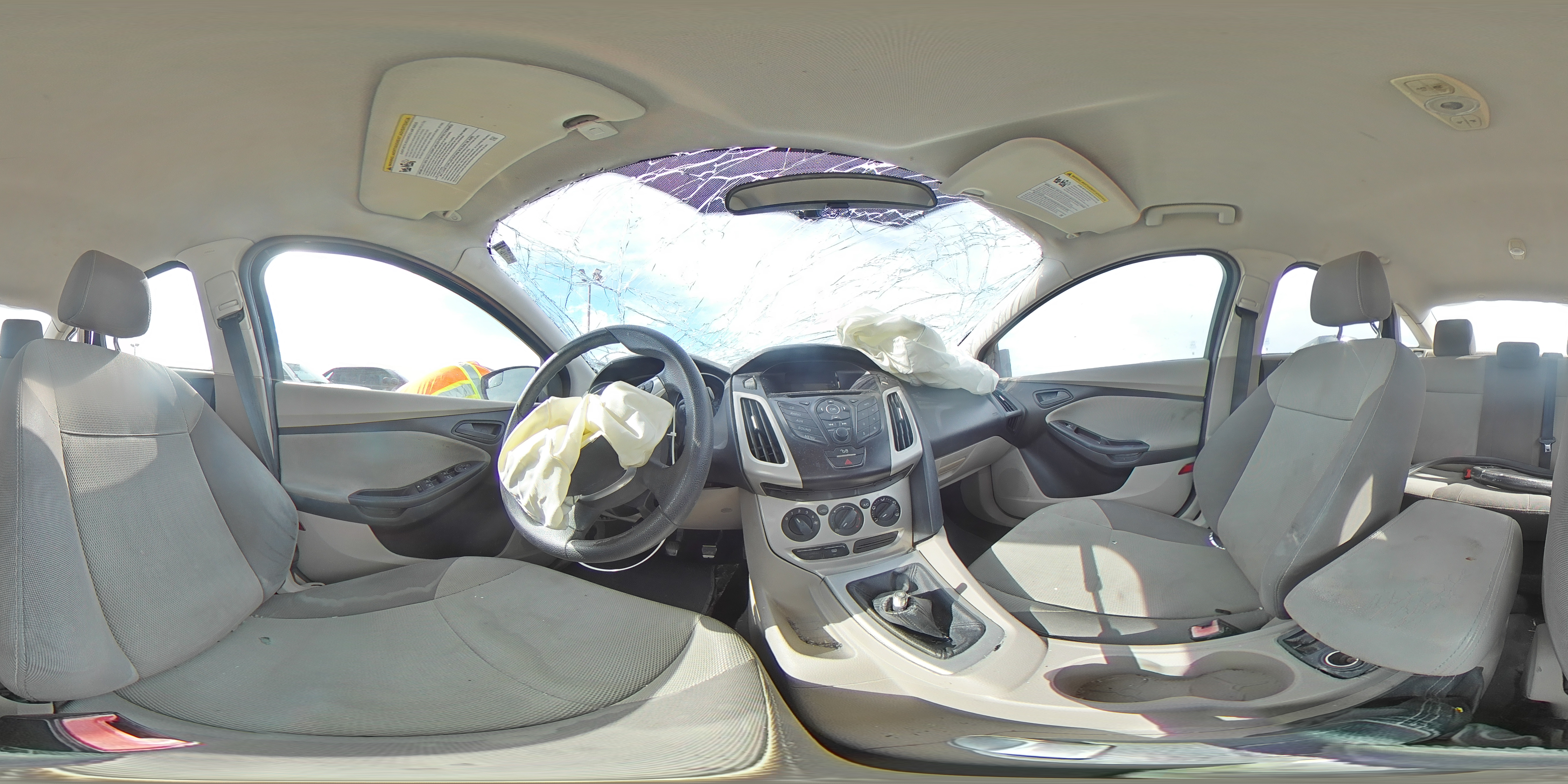 2012 Ford Focus - Image 12