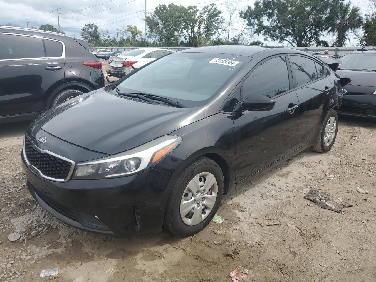 3KPFK4A77HE054552 2017 KIA FORTE - Image 1