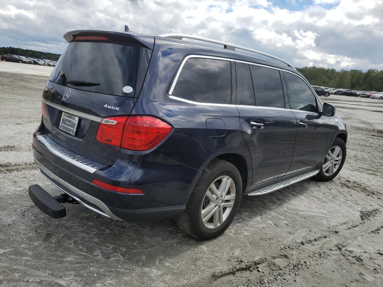 VIN 4JGDF6EE5FA479456 2015 MERCEDES-BENZ GL-CLASS no.3