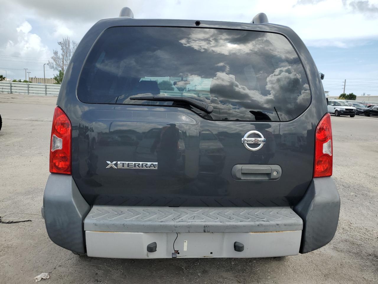 2010 Nissan Xterra Off Road VIN: 5N1AN0NU8AC516992 Lot: 70313074