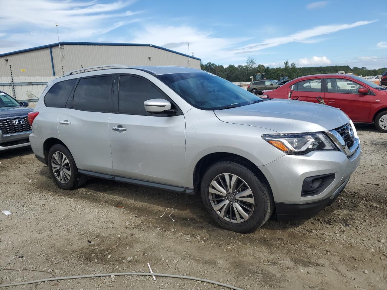 2018 Nissan Pathfinder S VIN: 5N1DR2MM9JC642082 Lot: 69669854