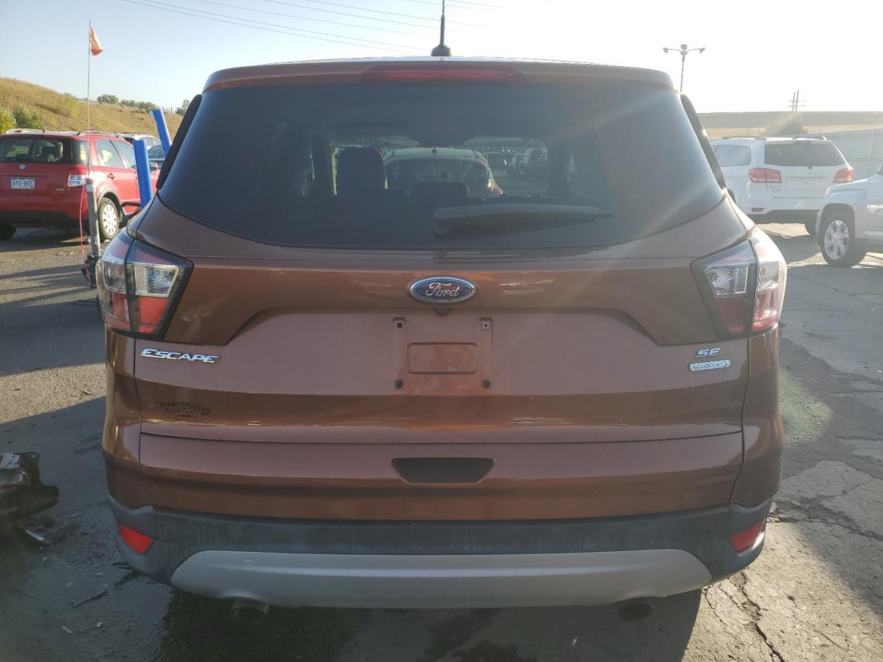 1FMCU0GD7HUB03877 2017 Ford Escape Se