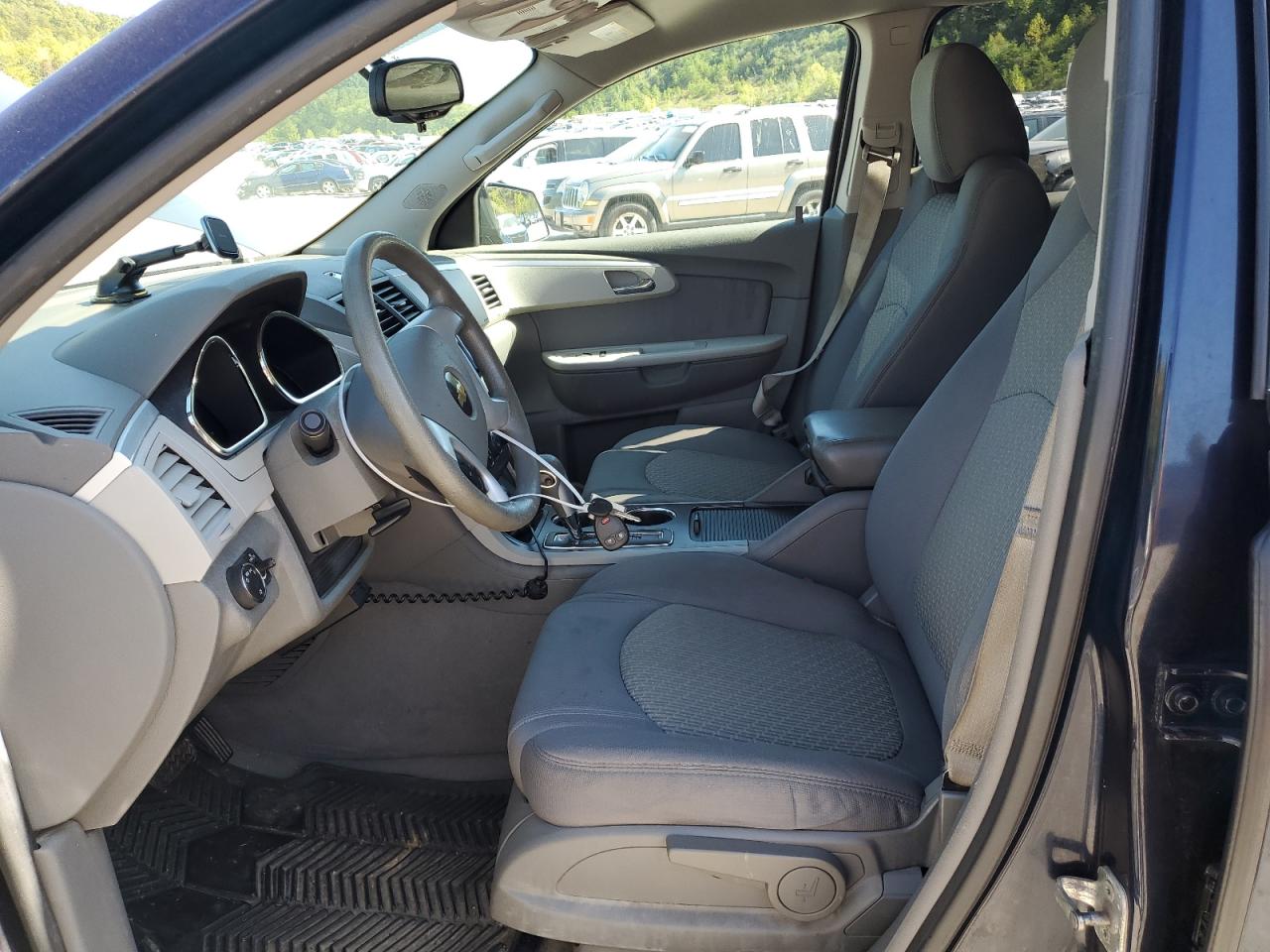 2011 Chevrolet Traverse Ls VIN: 1GNKVEED6BJ327364 Lot: 71046645