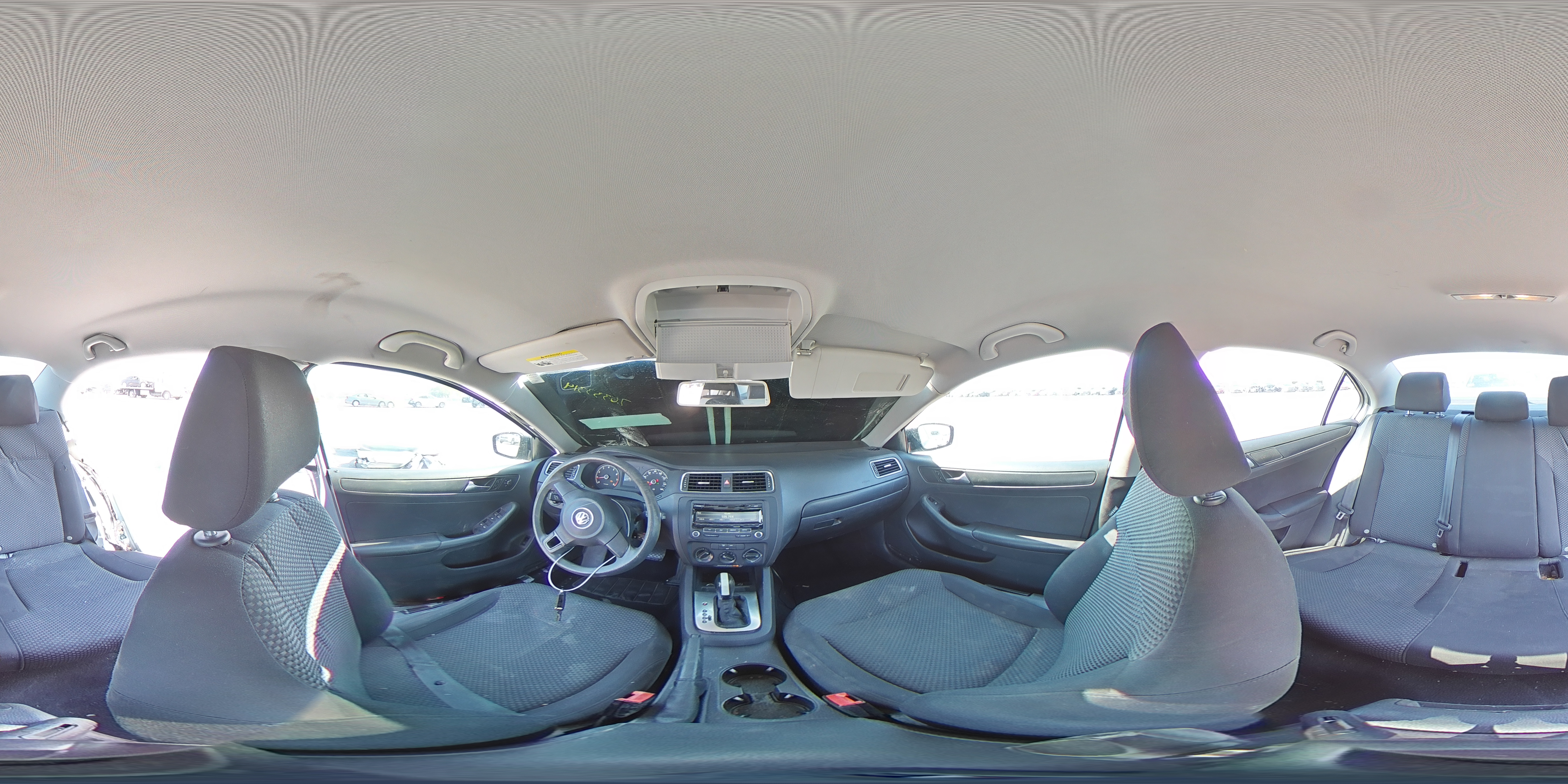 2014 Volkswagen Jetta - Image 13
