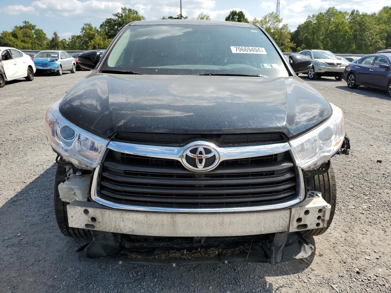 VIN 5TDBKRFH2FS105391 2015 TOYOTA HIGHLANDER no.5