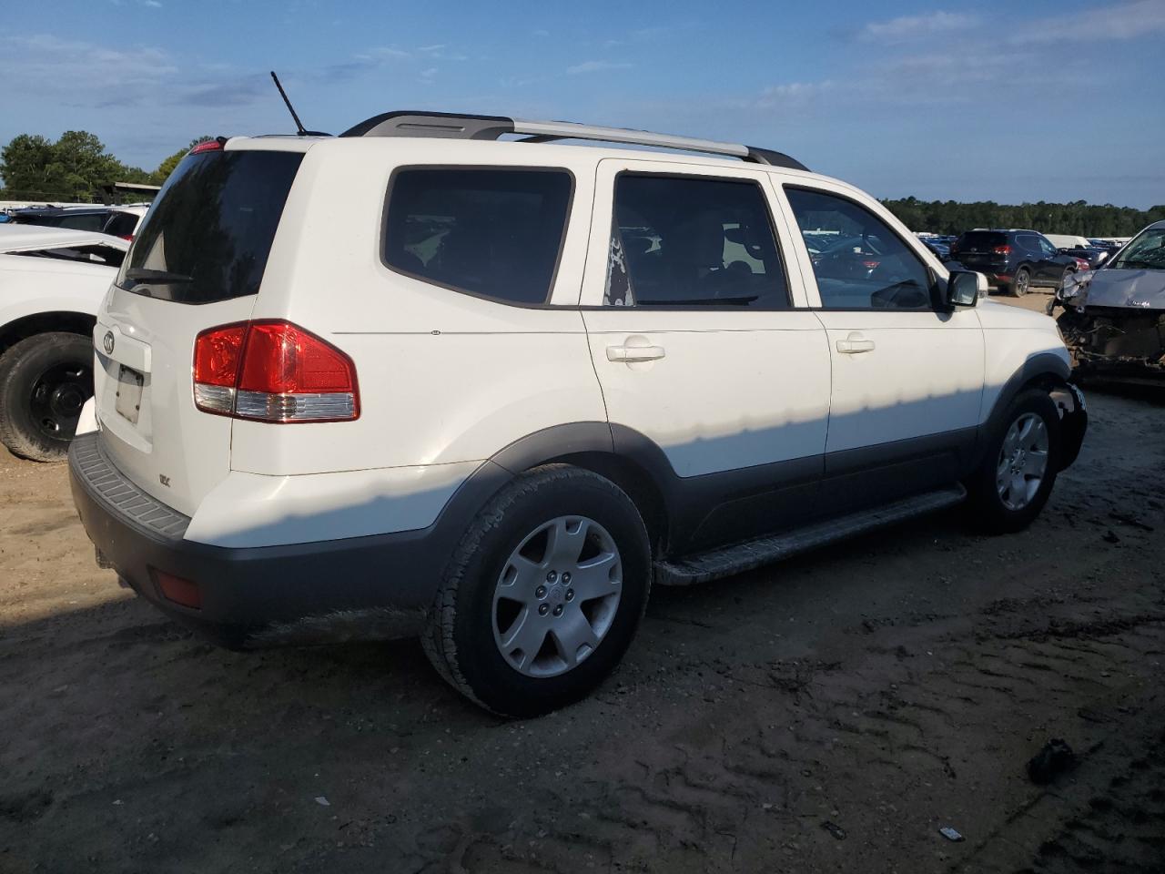 2009 Kia Mohave (Borrego) - Image 3