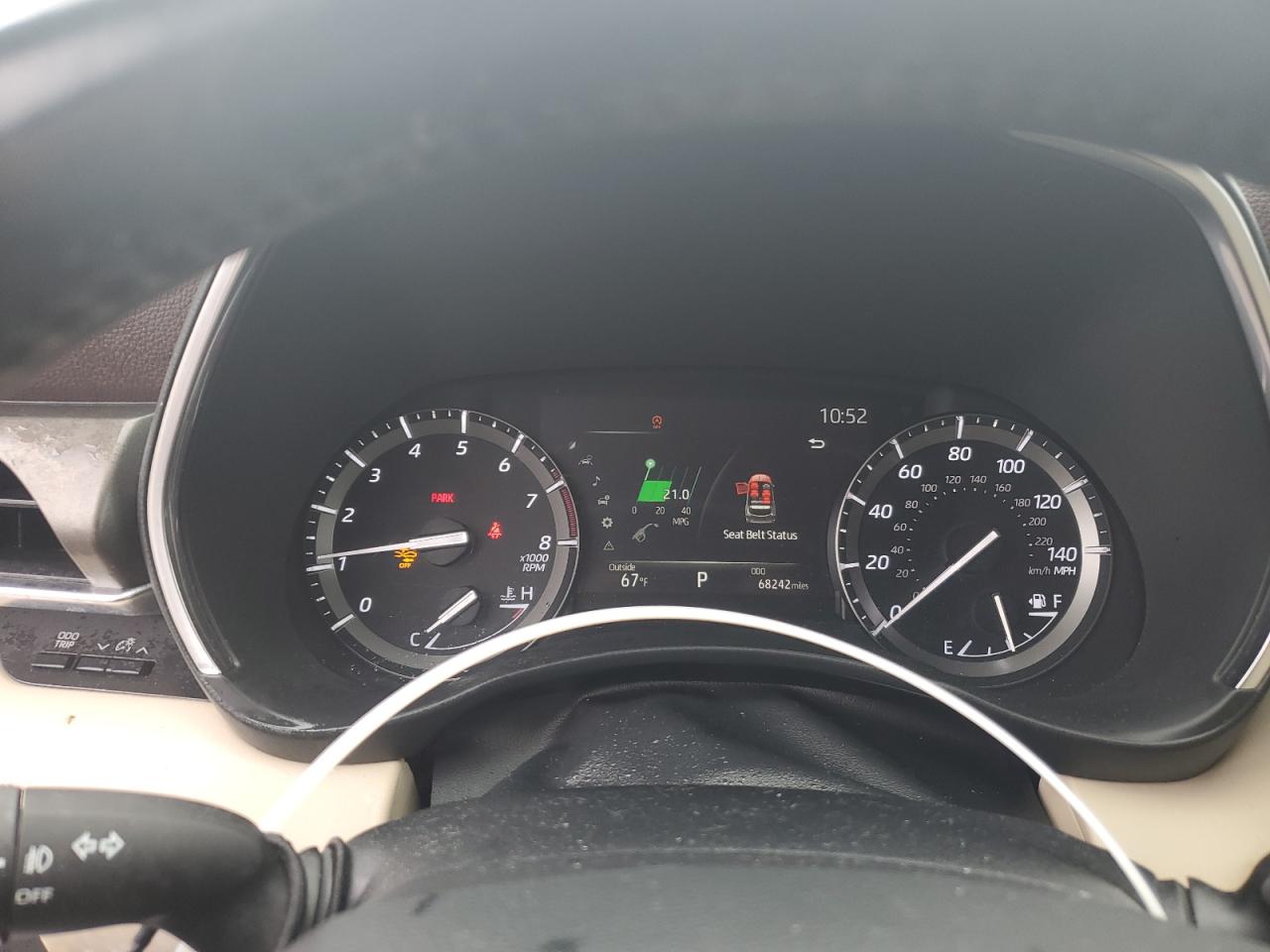 2020 Toyota Highlander - Image 9