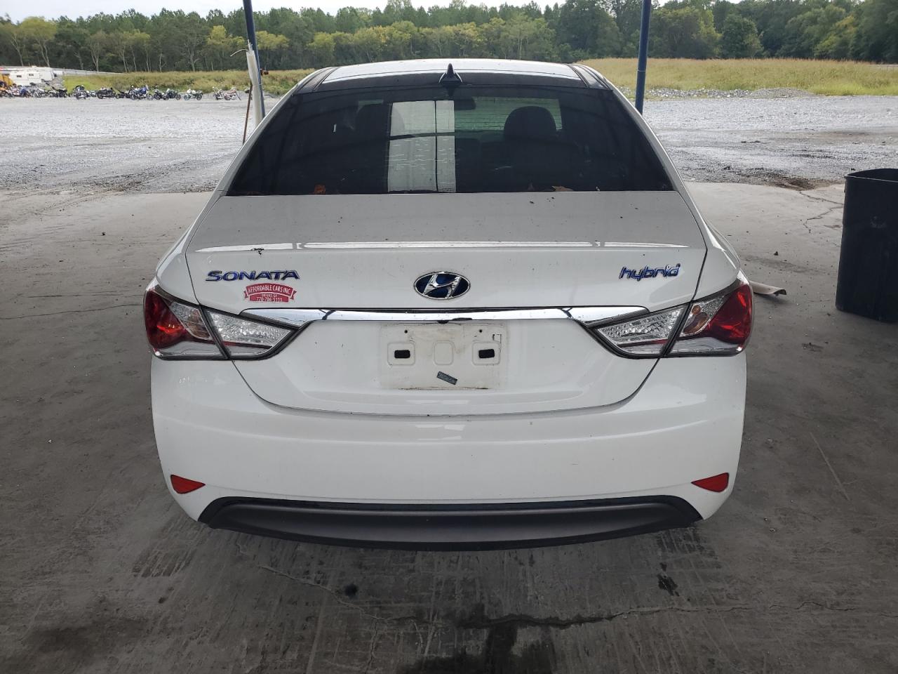 2015 Hyundai Sonata Hybrid VIN: KMHEC4A4XFA124720 Lot: 71415514