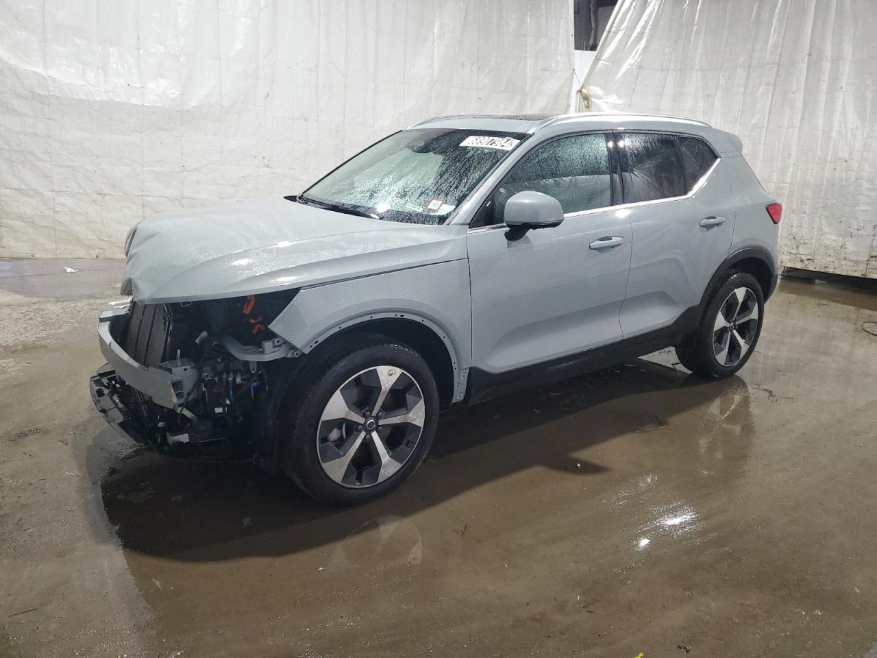 YV4L12UE5R2290343 2024 VOLVO XC40 - Image 1